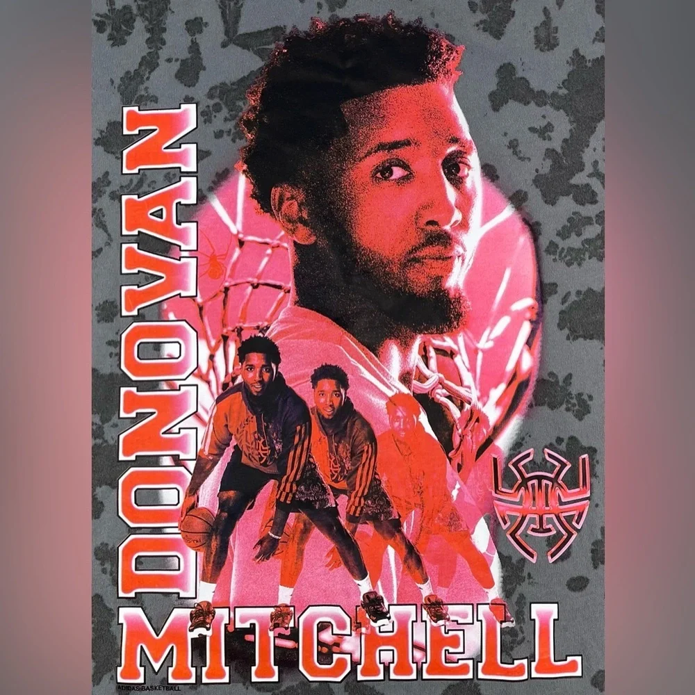 Adidas Men’s Gray Donovan Mitchell Tunnel Graphic T-shirt Size Large
